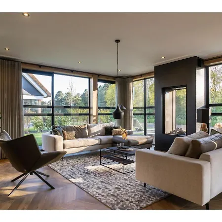 Villa Luxury With Sauna Only A Few Minutes From The