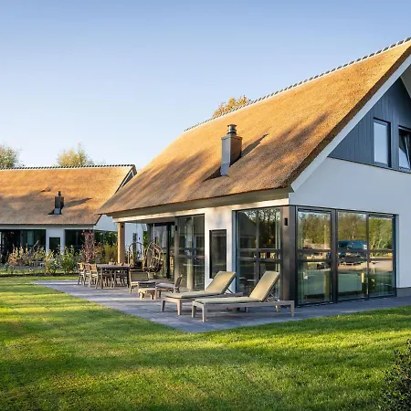 Luxury Retreat In Texel * デ・カクスドルプ